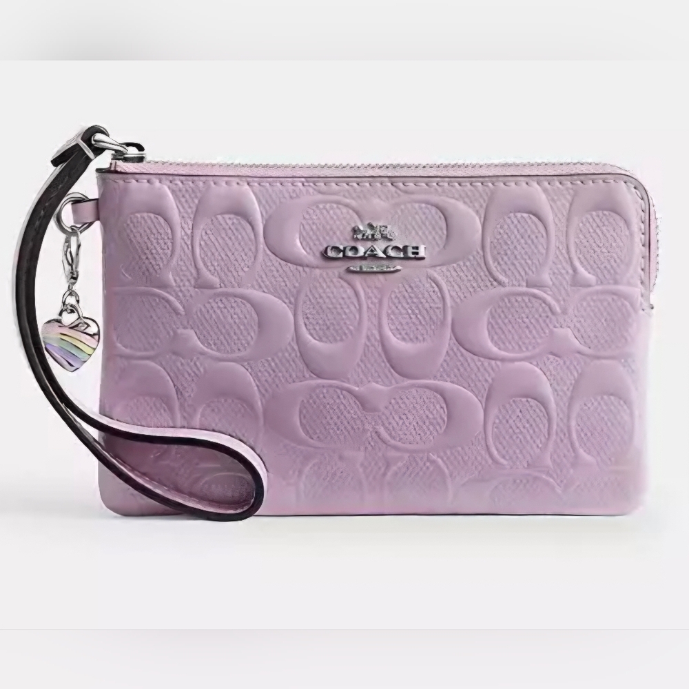 COACH Wristlet In Signature Patent Leather [Light Violet]  [5-8]